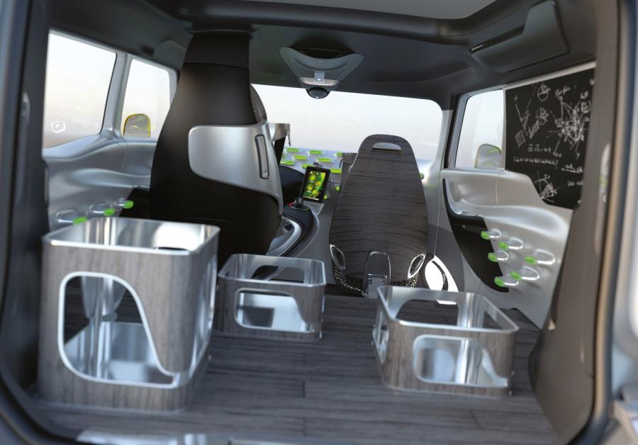 Интерьер Renault Frendzy Concept 2011 года  (фото 14 из 21)